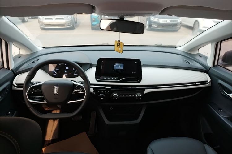Used Bestune NAT 2023 PRO Enjoy Travel Edition 425km Center Console
