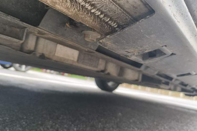 Used Bestune NAT 2023 PRO Comfortable Travel Extended Range Battery-Swap Version 401km Chassis Front Left