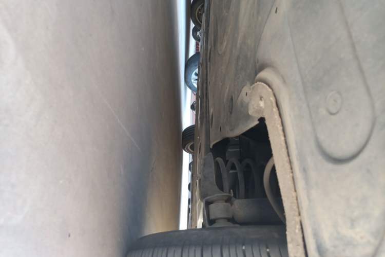 Used Bestune NAT 2023 PRO Comfortable Travel Extended Range Battery-Swap Version 401km Chassis Rear Right