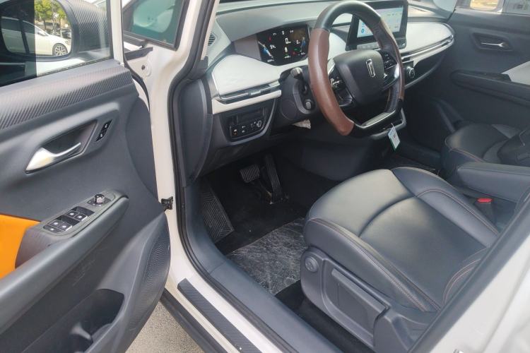Used Bestune NAT 2023 PRO Comfortable Travel Battery-Swap Version 401km Driver Seat