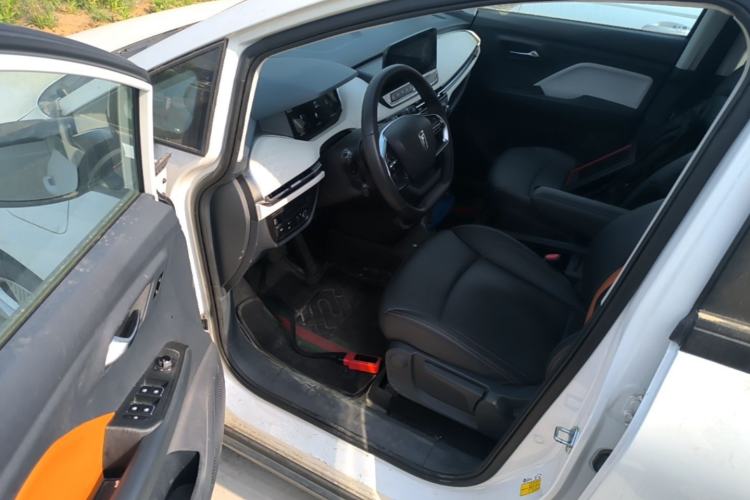 Used Bestune NAT 2023 PRO Comfortable Travel Extended Range Battery-Swap Version 401km Driver Seat