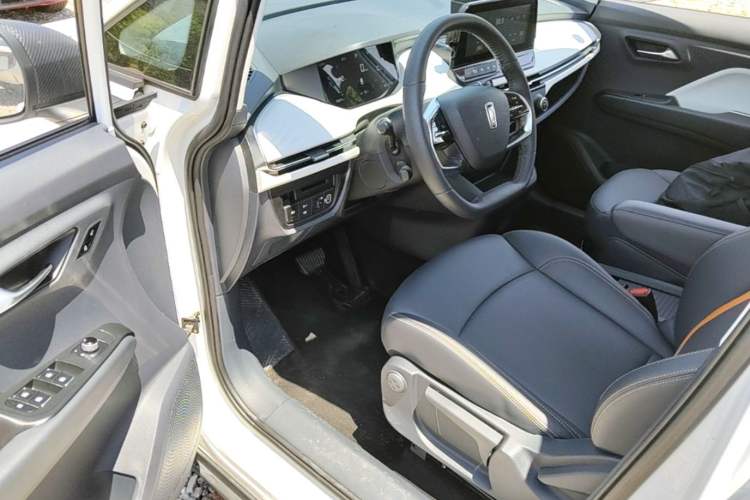 Used Bestune NAT 2023 PRO Comfort Travel Edition 419km Driver Seat