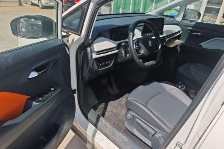 Used Bestune NAT 2023 PRO Comfort Travel Edition 425km Driver Seat