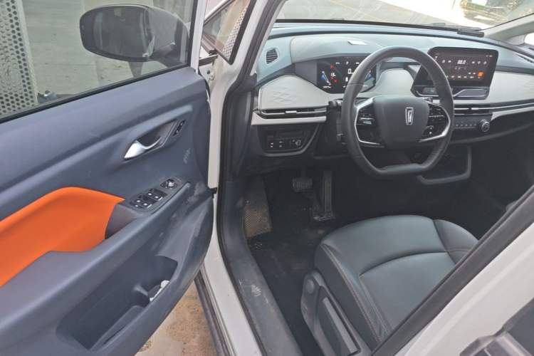 Used Bestune NAT 2023 PRO Comfort Travel Edition 419km Driver Seat