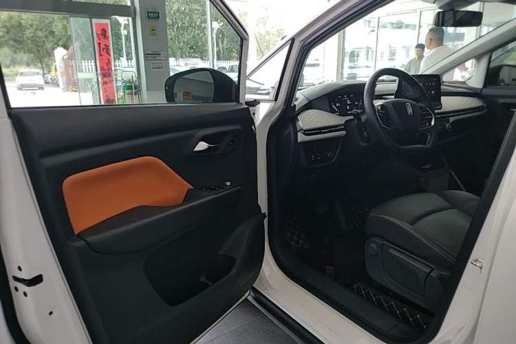 Used Bestune NAT 2023 PRO Comfort Travel Edition 419km Driver Seat