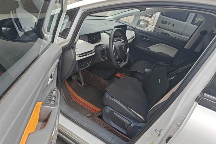 Used Bestune NAT 2023 PRO Enjoy Travel Edition 419km Driver Seat