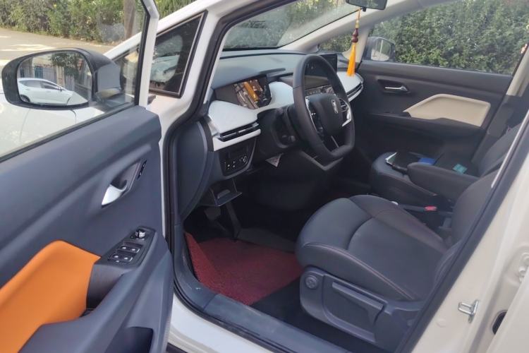 Used Bestune NAT 2023 PRO Comfort Travel Edition 419km Driver Seat