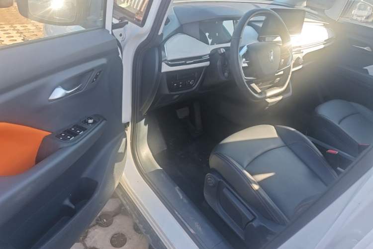 Used Bestune NAT 2023 PRO Comfort Travel Edition 419km Driver Seat