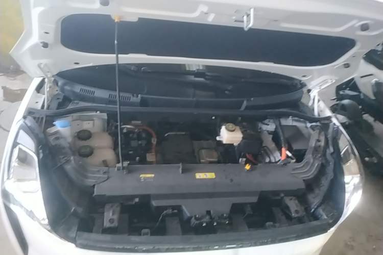 Used Bestune NAT 2023 PRO Enjoy Travel Battery-Swap Version 401km Engine Bay