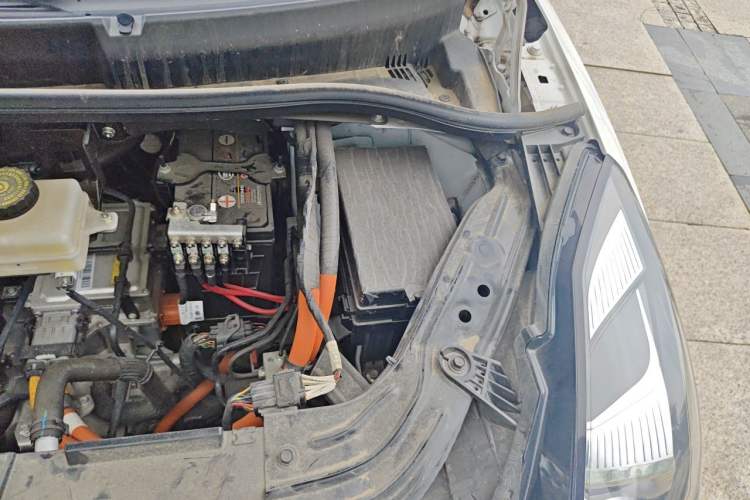 Used Bestune NAT 2023 PRO Comfortable Travel Extended Range Battery-Swap Version 401km Engine Bay Left