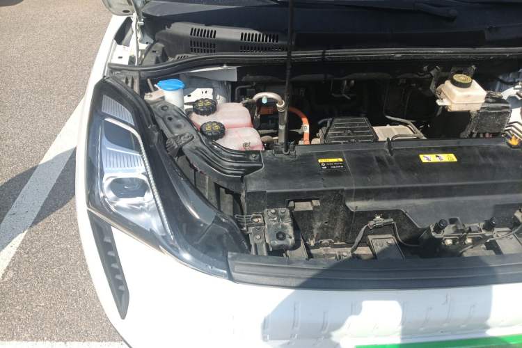 Used Bestune NAT 2023 PRO Comfortable Travel Battery-Swap Version 401km Engine Bay Right