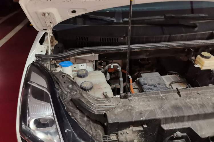 Used Bestune NAT 2023 PRO Comfortable Travel Extended Range Battery-Swap Version 401km Engine Bay Right