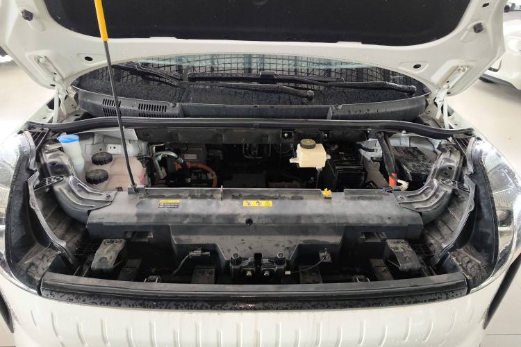 Used Bestune NAT 2023 PRO Comfortable Travel Extended Range Battery-Swap Version 401km Engine Bay