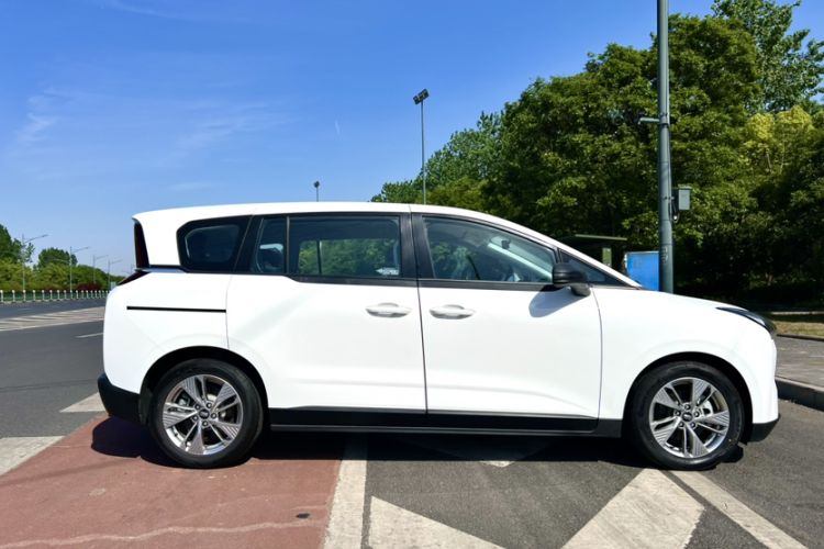 Used Bestune NAT 2023 PRO Comfortable Travel Extended Range Battery-Swap Version 401km Exterior 2