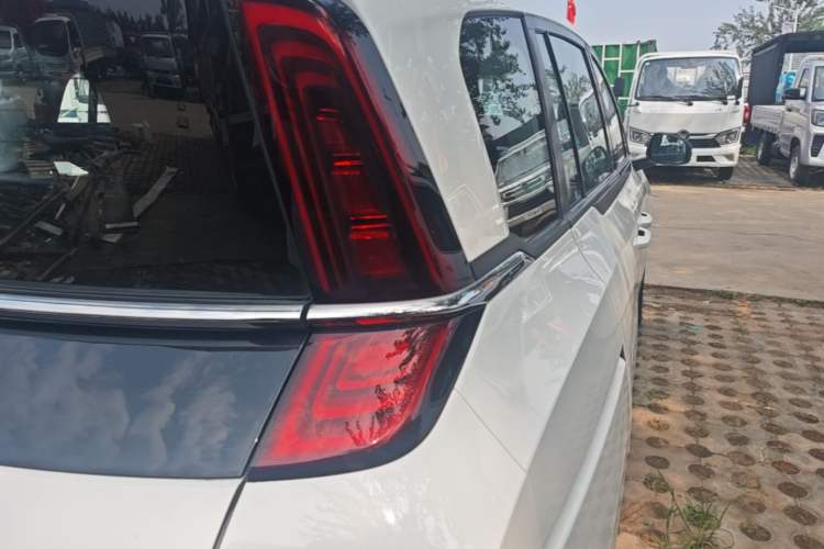 Used Bestune NAT 2023 PRO Comfort Travel Edition 425km Exterior 3