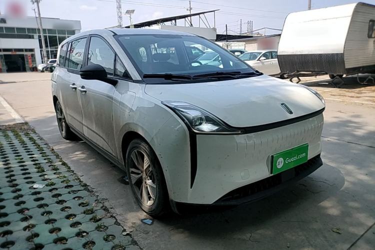 Used Bestune NAT 2023 PRO Comfort Travel Edition 419km Front Right 45 Deg
