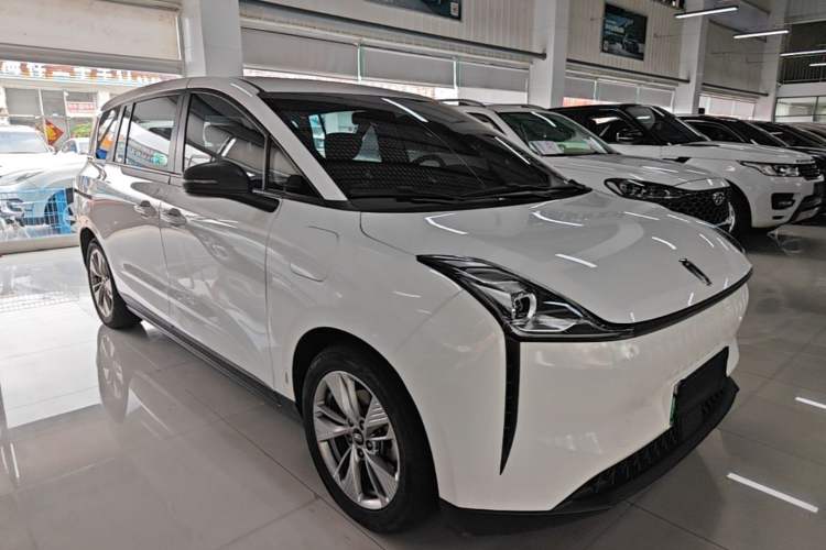 Used Bestune NAT 2023 PRO Comfort Travel Edition 419km Front Right 45 Deg