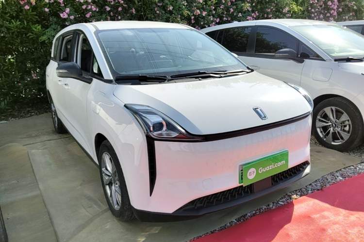 Used Bestune NAT 2023 PRO Comfort Travel Edition 419km Front Right 45 Deg