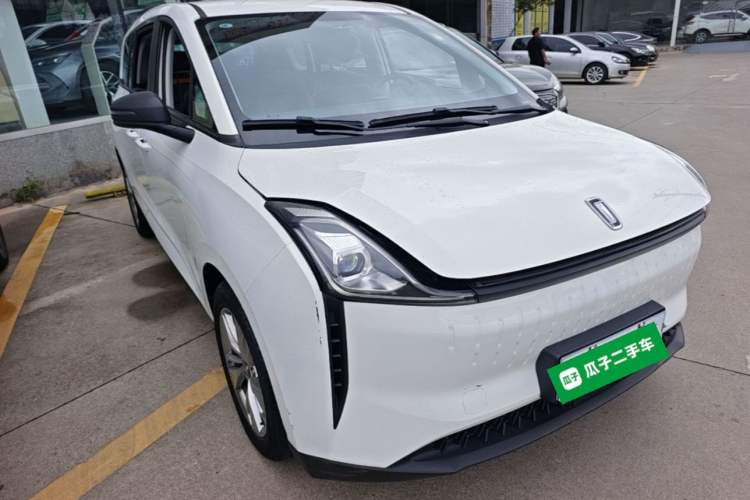 Used Bestune NAT 2023 PRO Comfortable Travel Extended Range Battery-Swap Version 401km Front Right 45 Deg