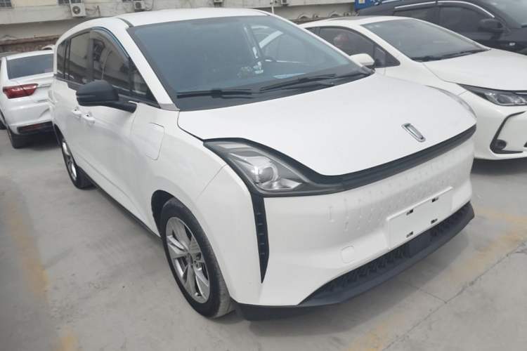 Used Bestune NAT 2023 PRO Enjoy Travel Edition 425km Front Right 45 Deg