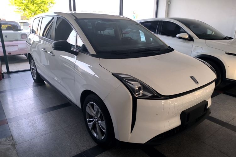 Used Bestune NAT 2023 PRO Comfortable Travel Extended Range Battery-Swap Version 401km Front Right 45 Deg