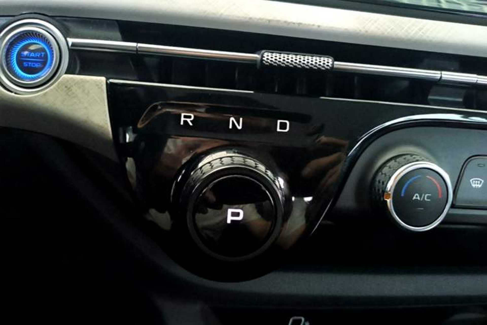 Used Bestune NAT 2023 PRO Comfortable Travel Extended Range Battery-Swap Version 401km Gear Lever