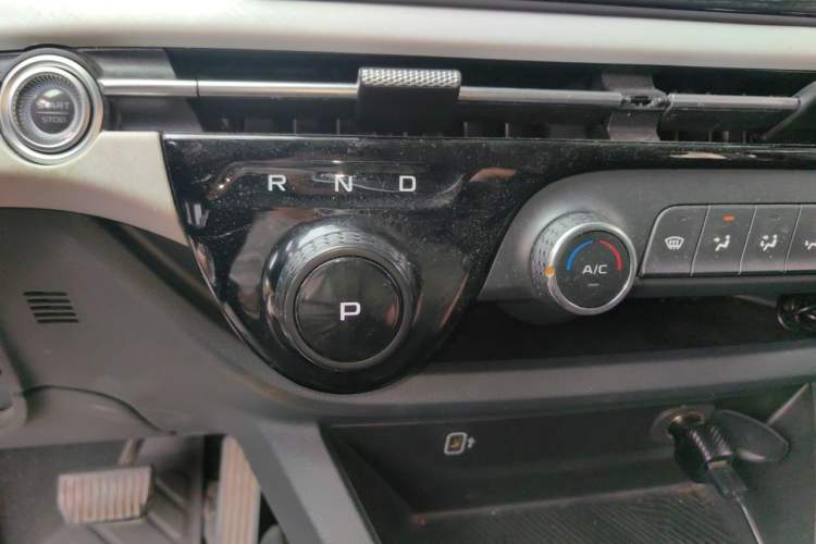 Used Bestune NAT 2023 PRO Enjoy Travel Edition 425km Gear Lever