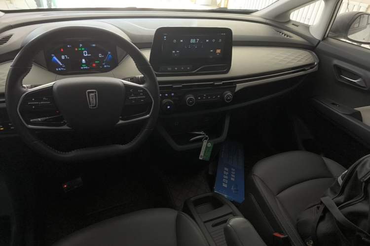 Used Bestune NAT 2023 PRO Enjoy Travel Edition 419km Gear Lever