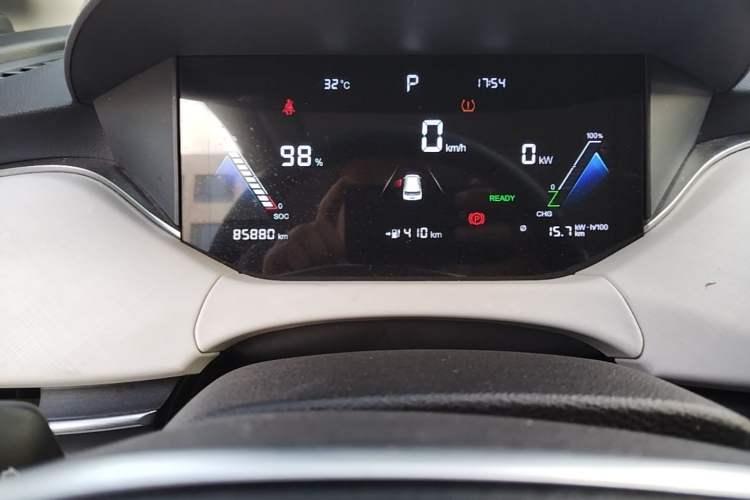 Used Bestune NAT 2023 PRO Comfort Travel Edition 425km Instrument Cluster