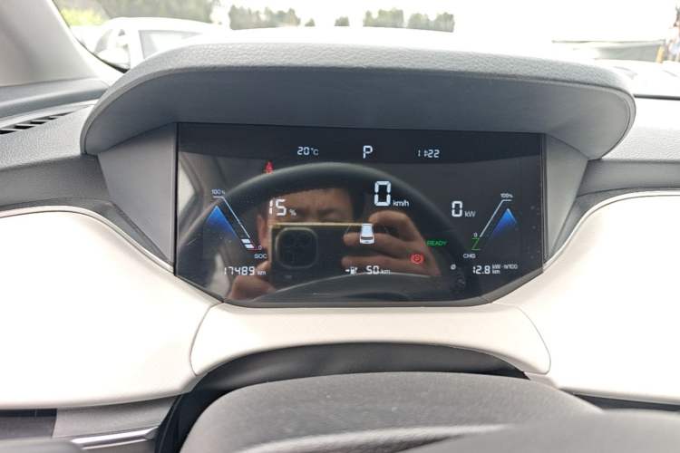Used Bestune NAT 2023 PRO Comfortable Travel Extended Range Battery-Swap Version 401km Instrument Cluster