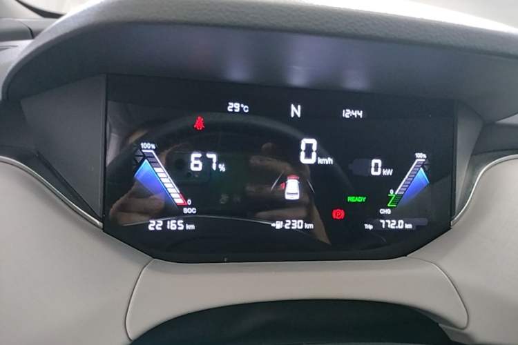 Used Bestune NAT 2023 PRO Comfort Travel Edition 419km Instrument Cluster