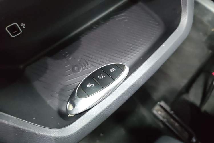 Used Bestune NAT 2023 PRO Comfort Travel Edition 419km Interior 1
