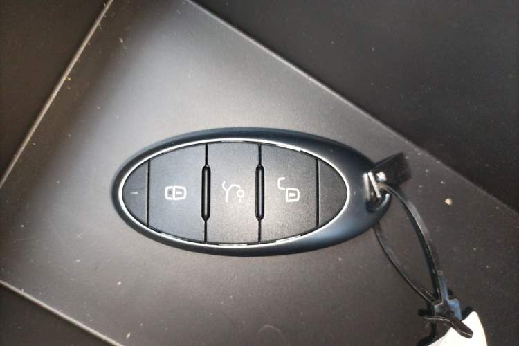 Used Bestune NAT 2023 PRO Comfortable Travel Battery-Swap Version 401km Interior 1