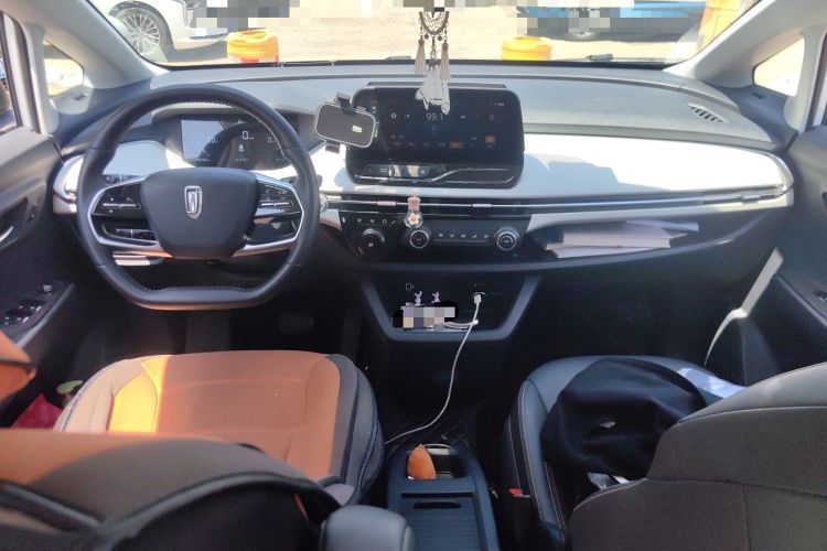 Used Bestune NAT 2023 PRO Comfort Travel Edition 419km Interior 2