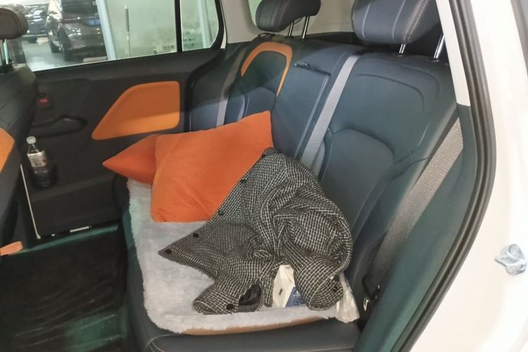 Used Bestune NAT 2023 PRO Comfortable Travel Extended Range Battery-Swap Version 401km Interior 4