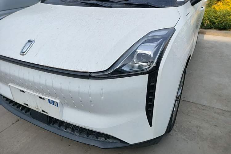 Used Bestune NAT 2023 PRO Comfortable Travel Battery-Swap Version 401km Left Front Headlight