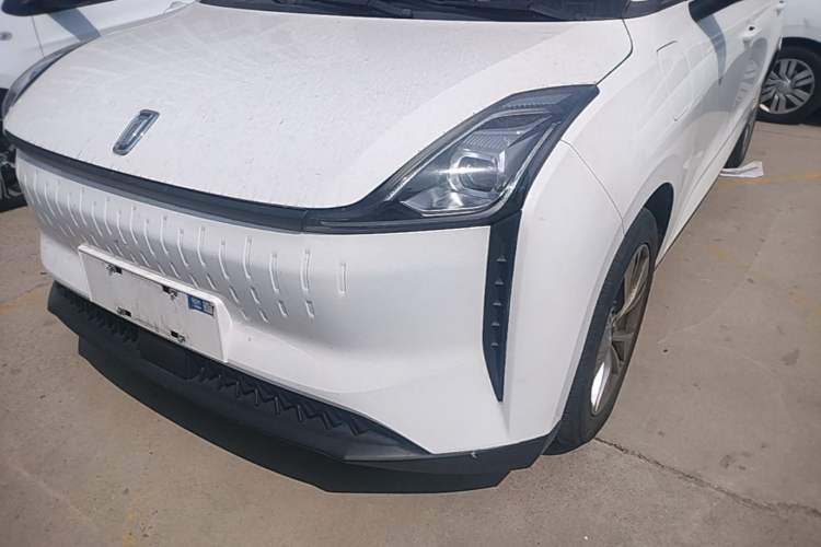Used Bestune NAT 2023 PRO Comfortable Travel Battery-Swap Version 401km Left Front Headlight