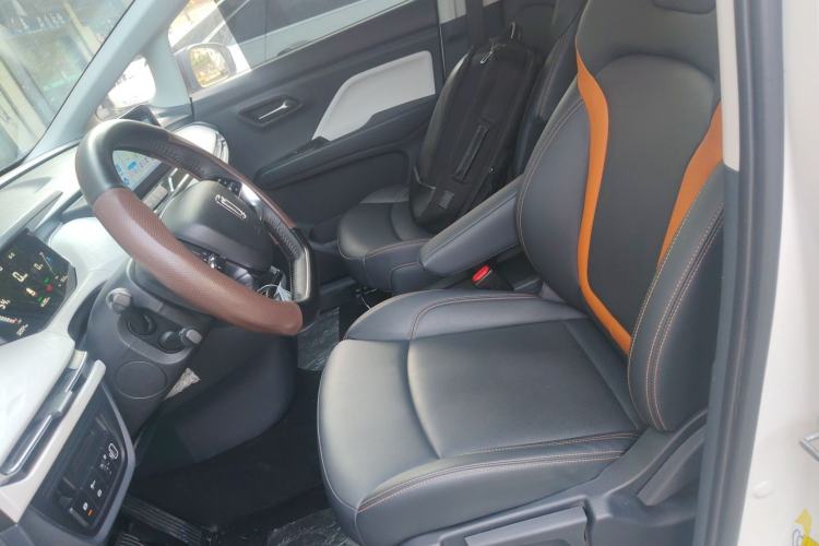 Used Bestune NAT 2023 PRO Comfortable Travel Battery-Swap Version 401km Left Front Seat