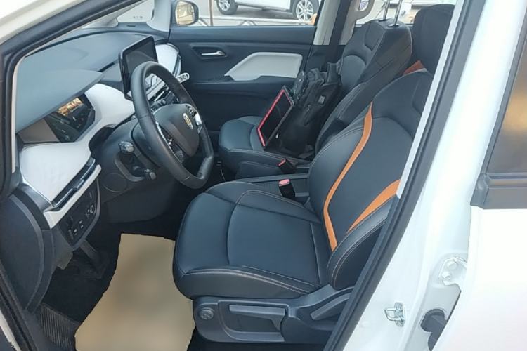 Used Bestune NAT 2023 PRO Comfort Travel Edition 419km Left Front Seat
