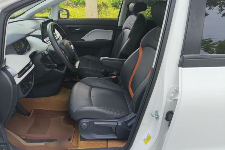 Used Bestune NAT 2023 PRO Enjoy Travel Edition 419km Left Front Seat