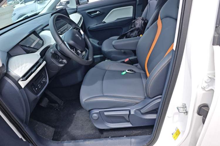 Used Bestune NAT 2023 PRO Comfort Travel Edition 425km Left Front Seat