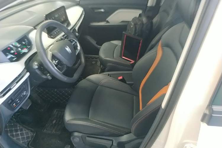 Used Bestune NAT 2023 PRO Comfort Travel Edition 419km Left Front Seat