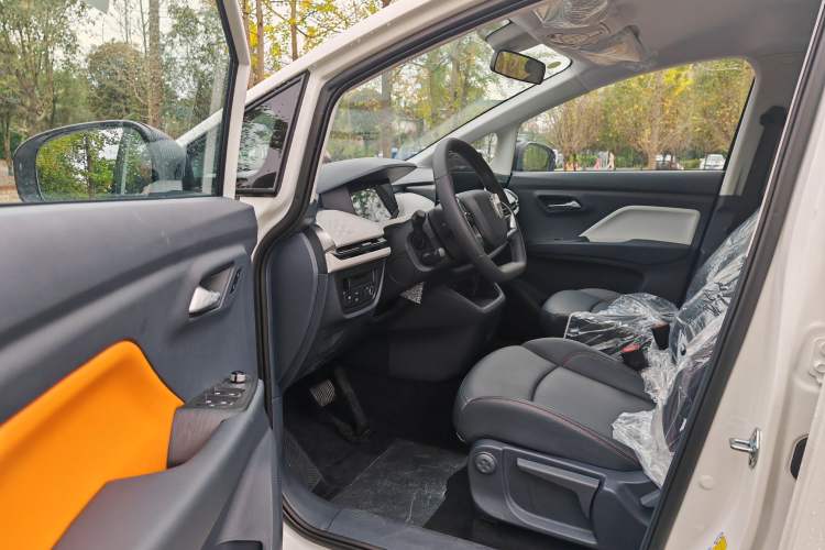 Used Bestune NAT 2023 PRO Enjoy Travel Edition 425km Left Front Seat