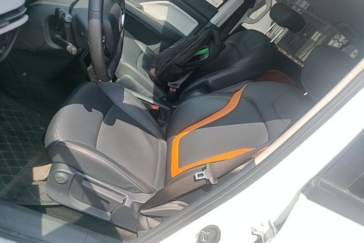 Used Bestune NAT 2023 PRO Comfortable Travel Battery-Swap Version 401km Left Front Seat