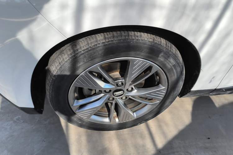 Used Bestune NAT 2023 PRO Enjoy Travel Edition 425km Left Front Wheel Hub