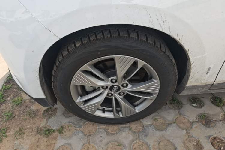 Used Bestune NAT 2023 PRO Comfort Travel Edition 425km Left Front Wheel Hub