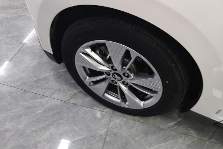 Used Bestune NAT 2023 PRO Comfort Travel Edition 425km Left Front Wheel Hub