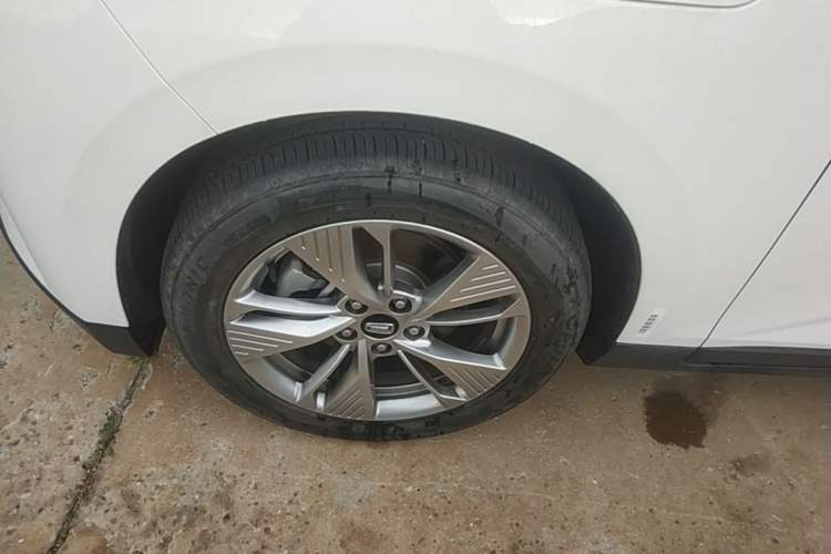 Used Bestune NAT 2023 PRO Enjoy Travel Battery-Swap Version 401km Left Front Wheel Hub