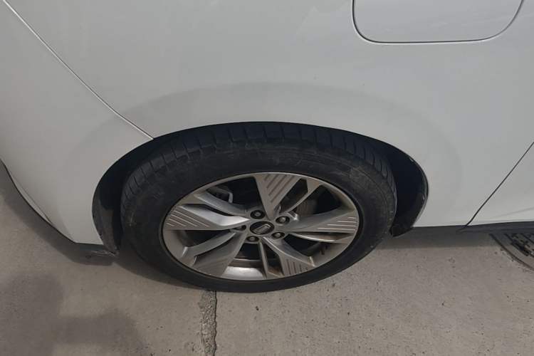 Used Bestune NAT 2023 PRO Enjoy Travel Edition 425km Left Front Wheel Hub