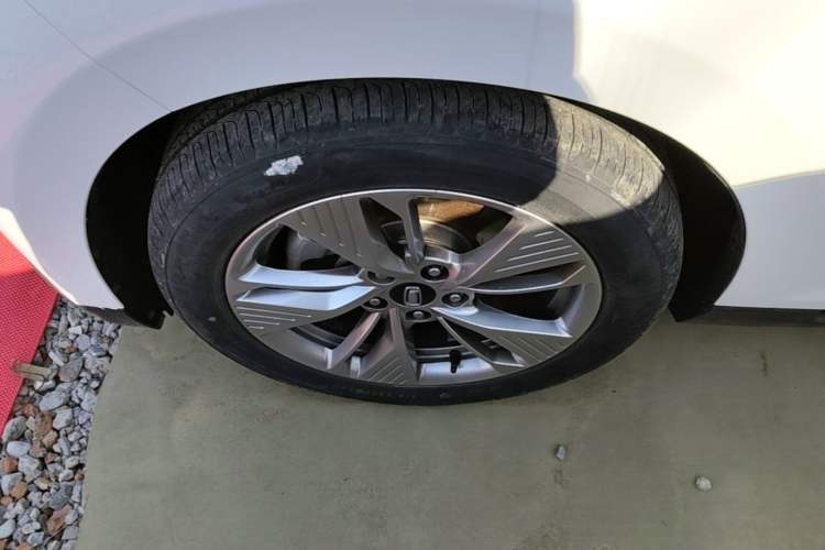Used Bestune NAT 2023 PRO Comfort Travel Edition 419km Left Front Wheel Hub